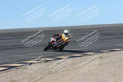 media/Oct-26-2025-Race Pace (Sun) [[c1447ca738]]/Non Verified (1st 20 Minutes of every Hour)/1-Bowl (915am)/